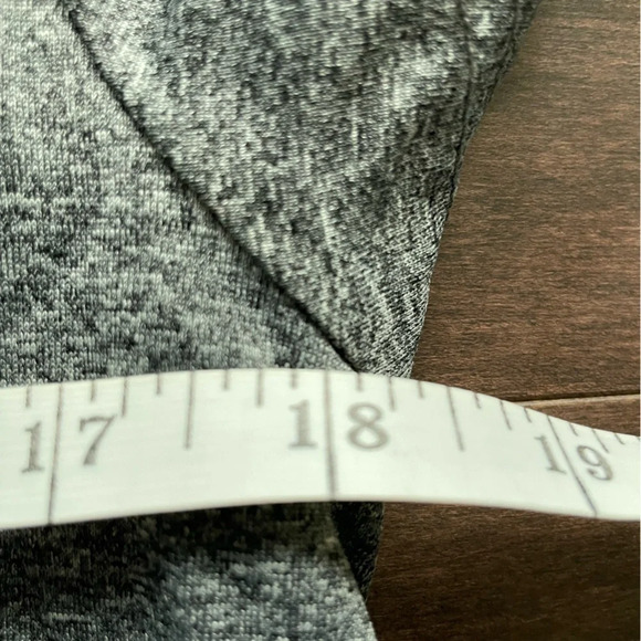 Women’s Champion  C9 Short Sleeve Athletic T-Shirt Women’s Medium - Picture 2 of 5